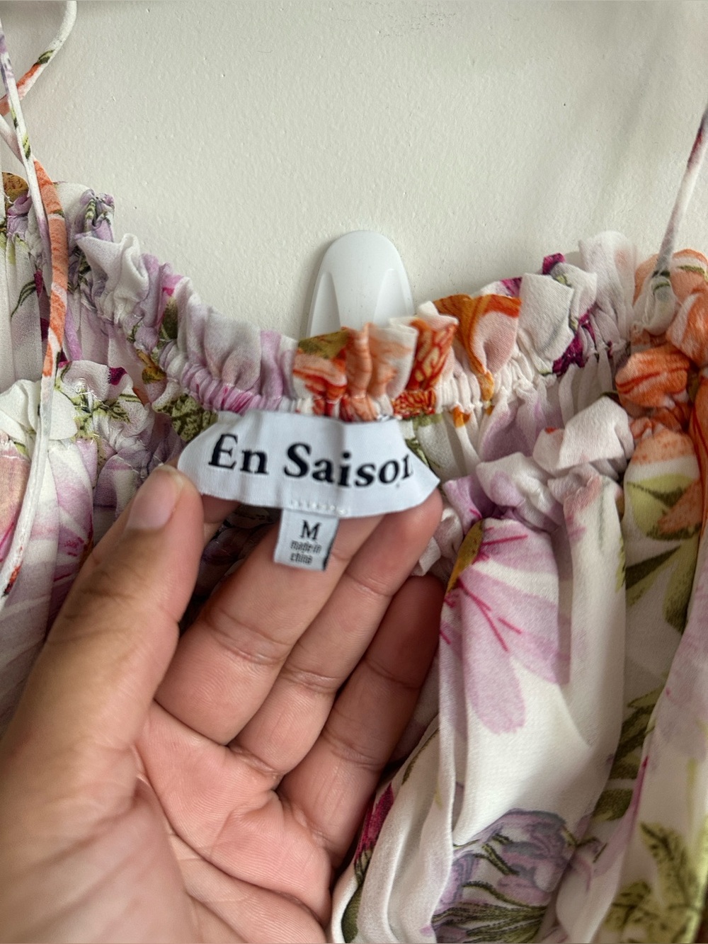 EN SAISON Floral Smocked Mini Dress Size Medium - Picture 4 of 4
